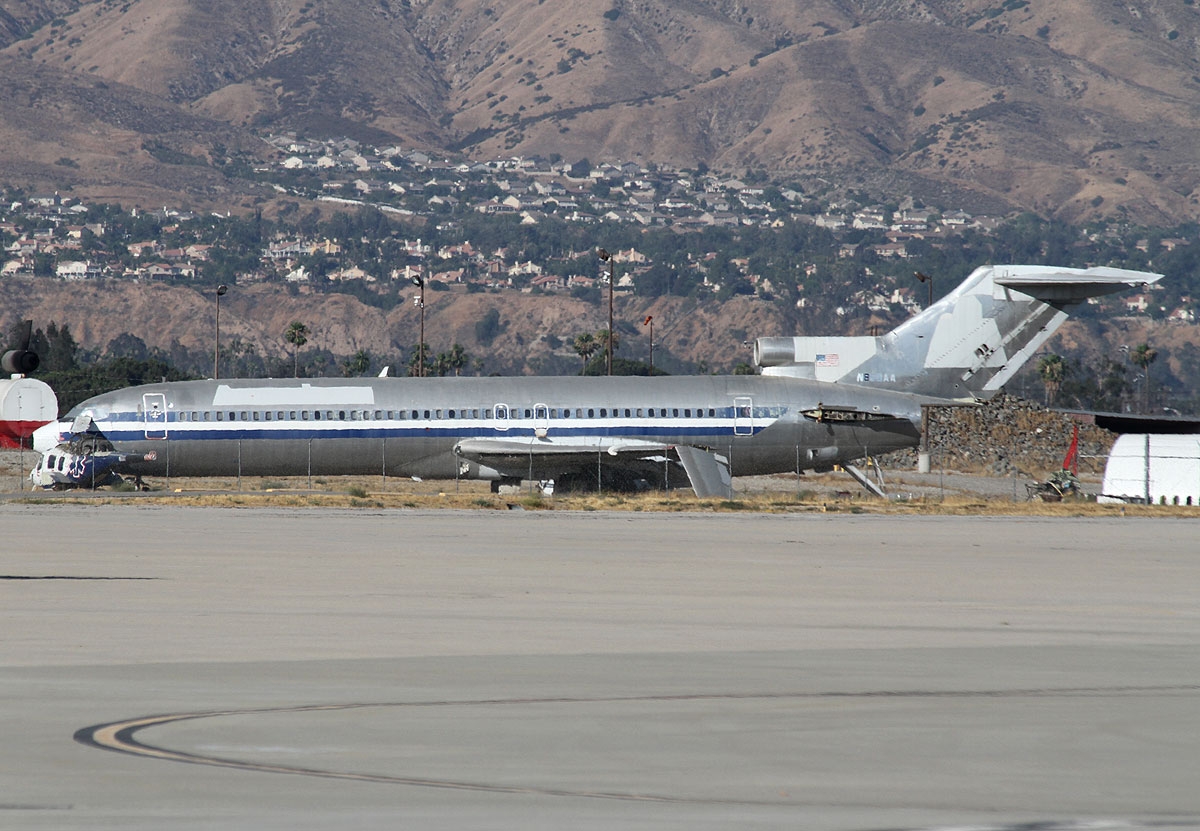 N868AA - Boeing 727-200 Adv