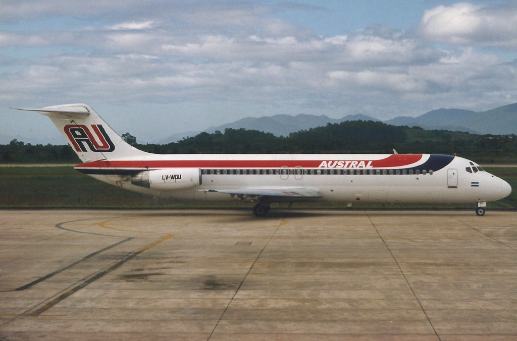 LV-WGU - McDonnell Douglas DC-9-32