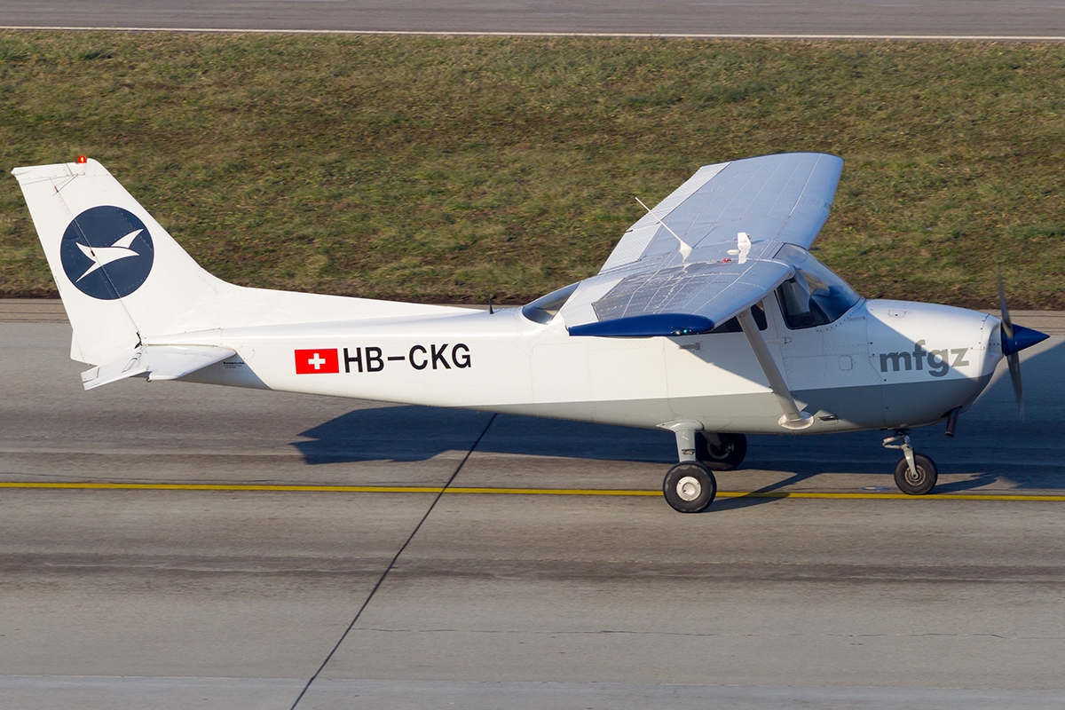 HB-CKG - Cessna 172 Skyhawk