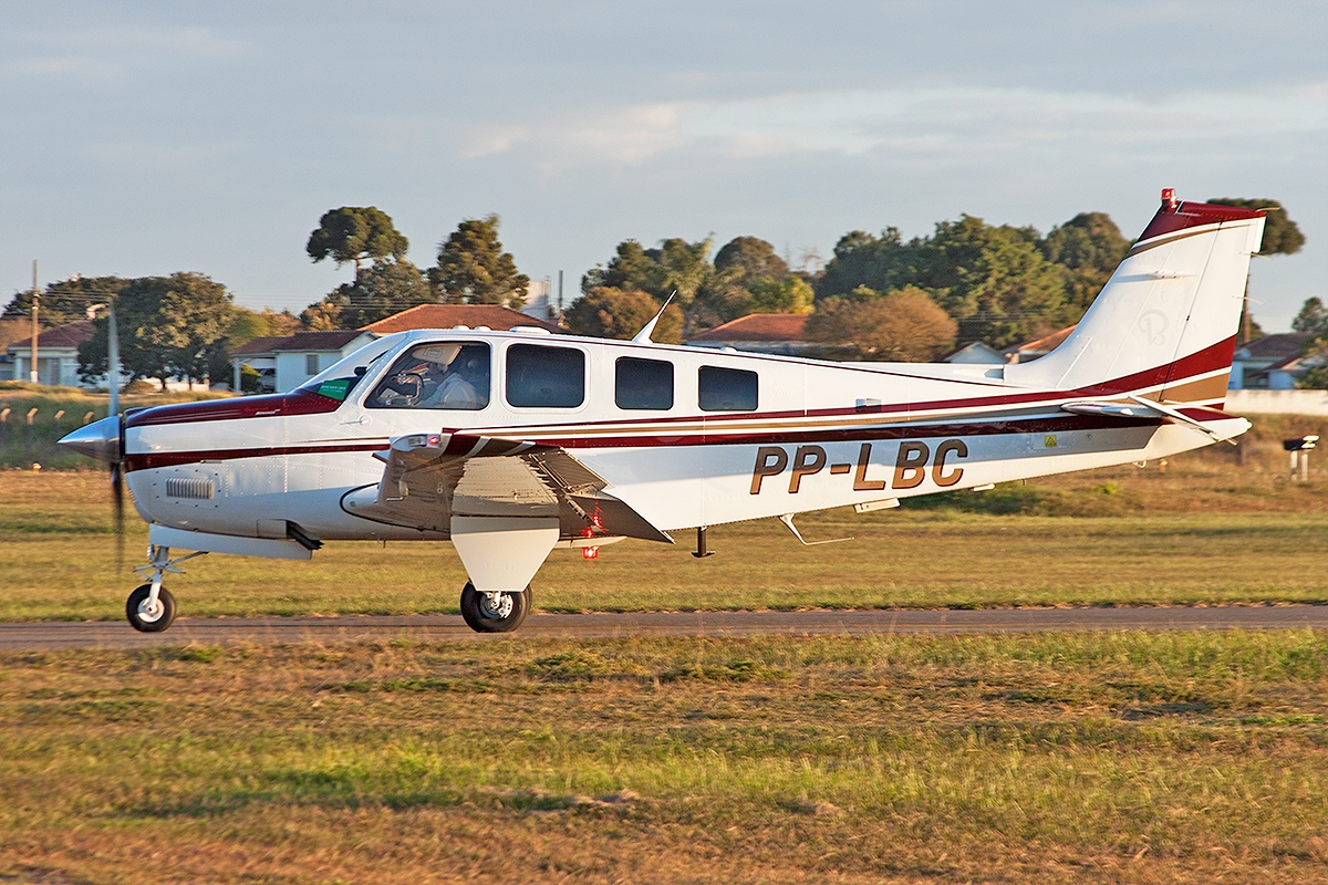 PP-LBC - Beechcraft G36 Bonanza