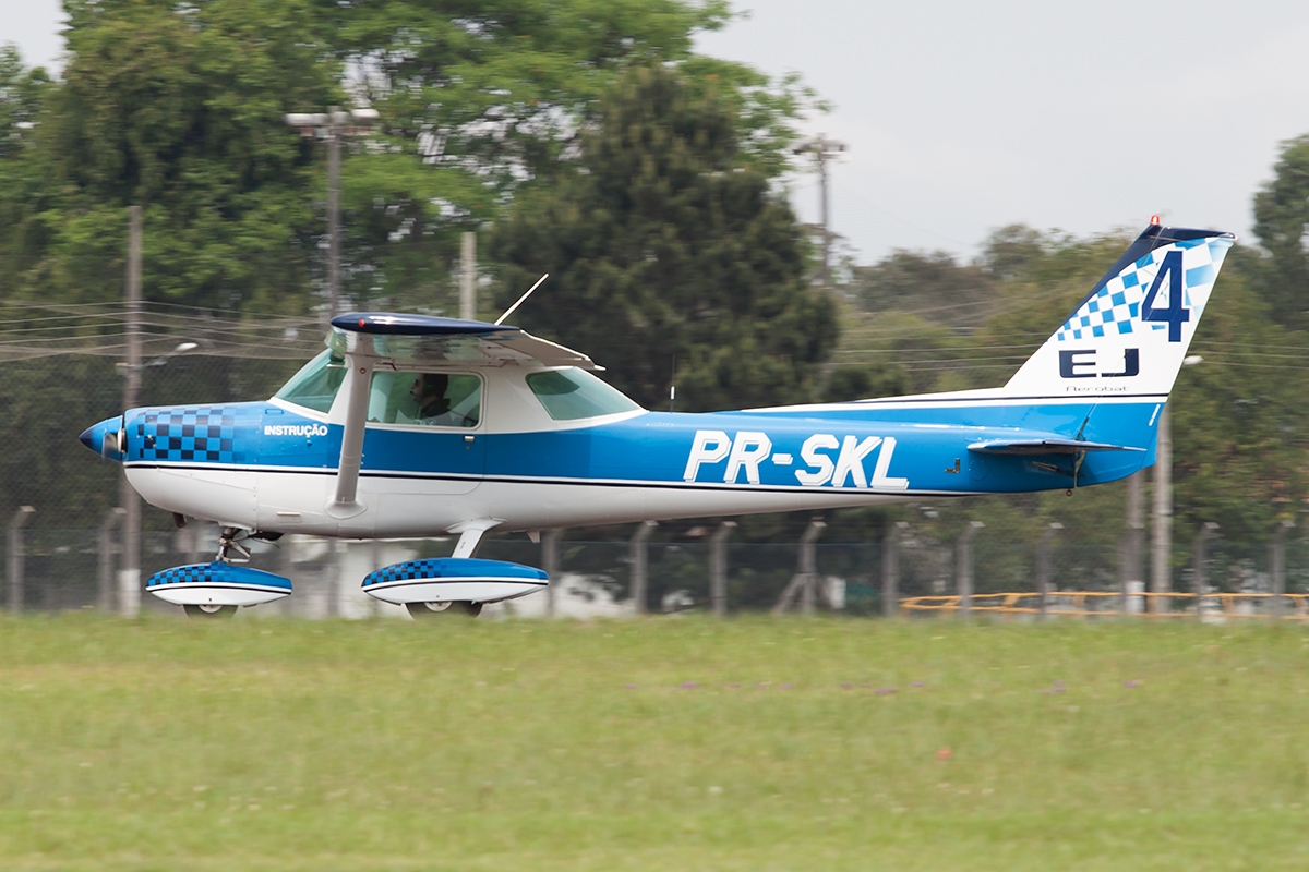 PR-SKL - Cessna A152 Aerobat