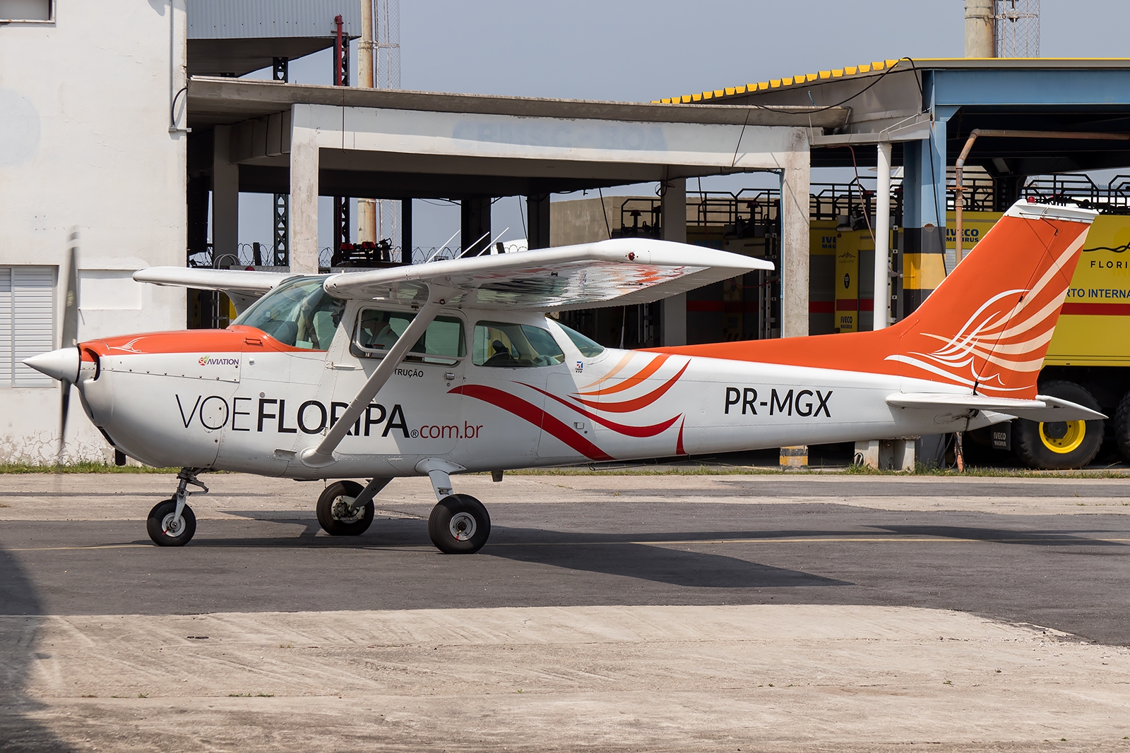 PR-MGX - Cessna 172 Skyhawk