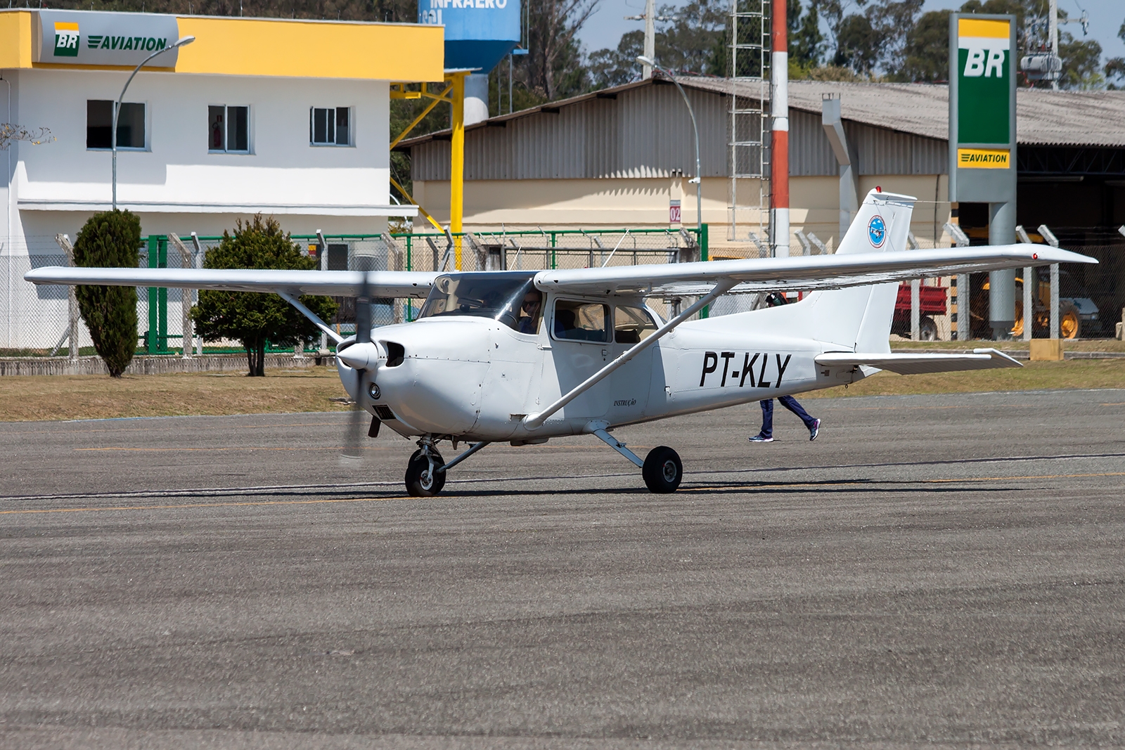 PT-KLY - Cessna 172 Skyhawk