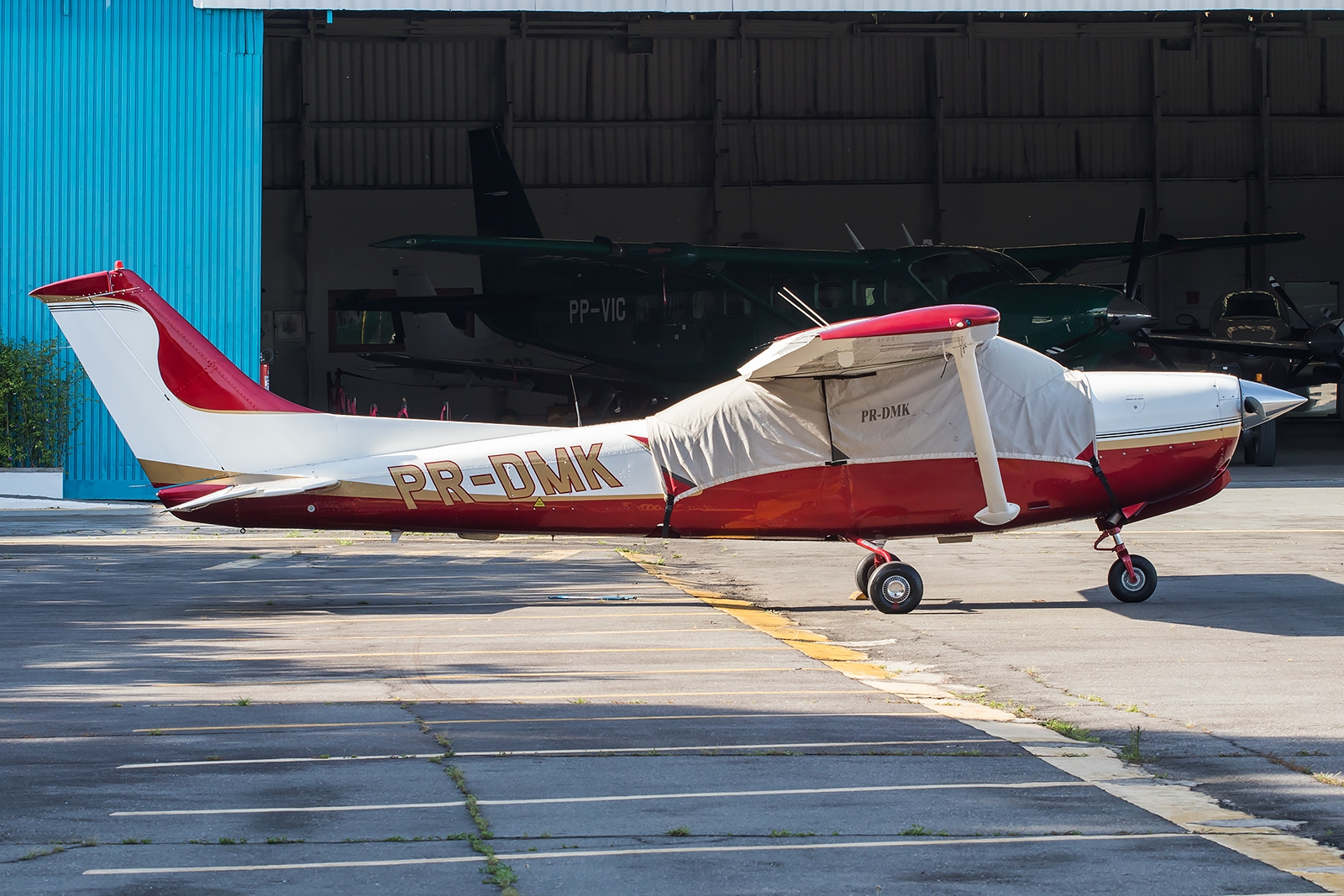 PR-DMK - Cessna 182 Skylane RG