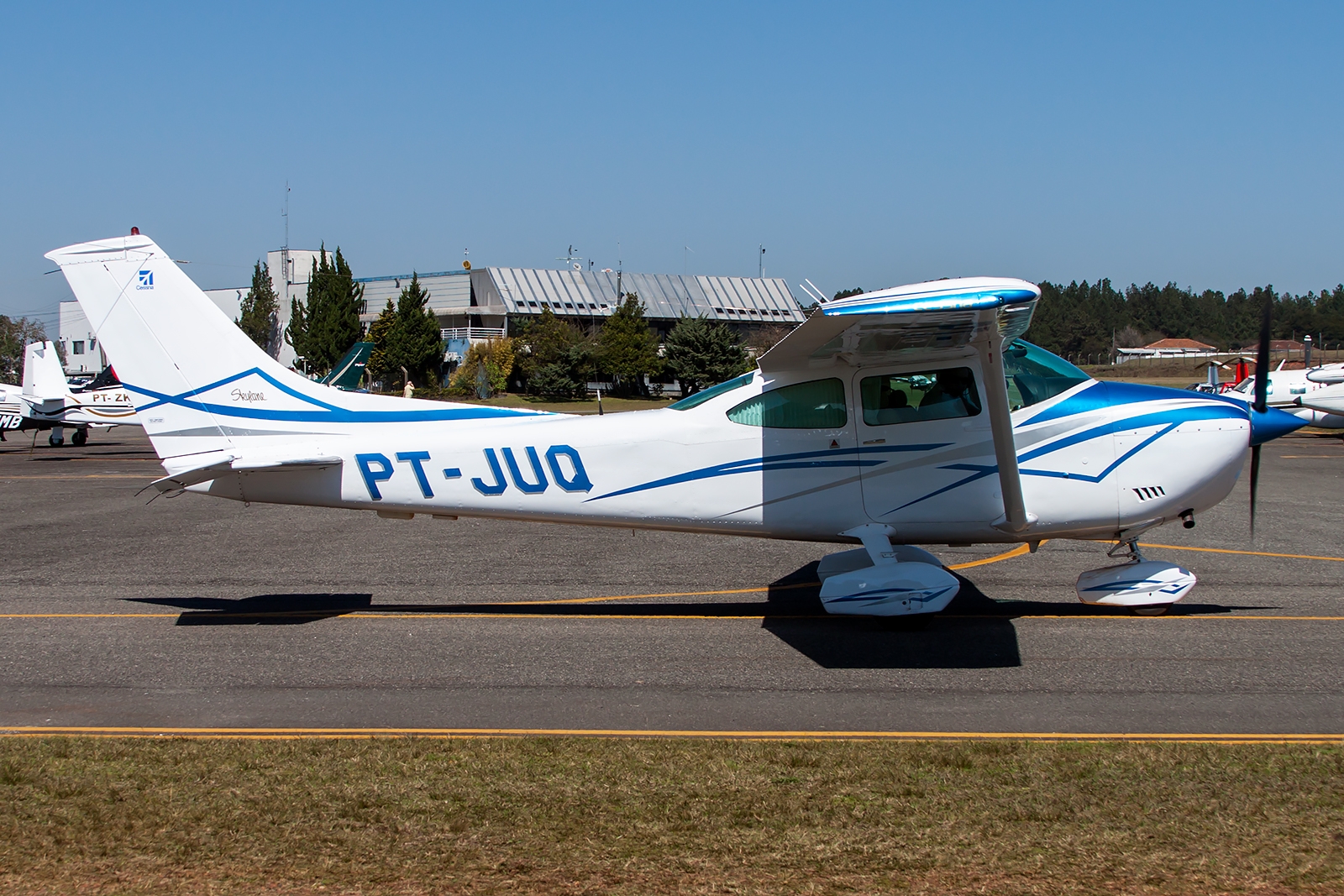PT-JUQ - Cessna 182Q Skylane II