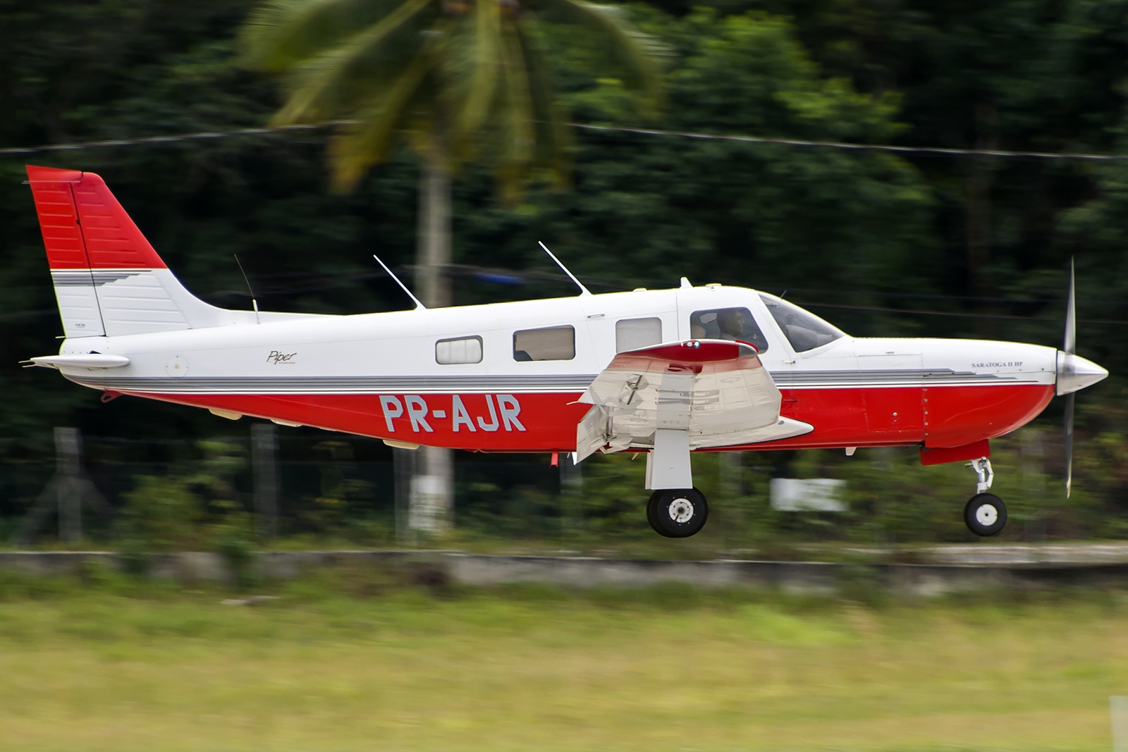 PR-AJR - Piper PA-32R-301 Saratoga 2 HP