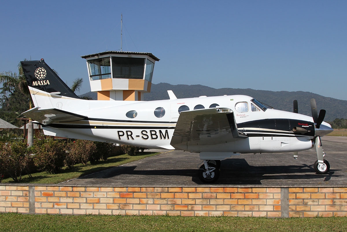 PR-SBM - Beechcraft C90GTi King Air