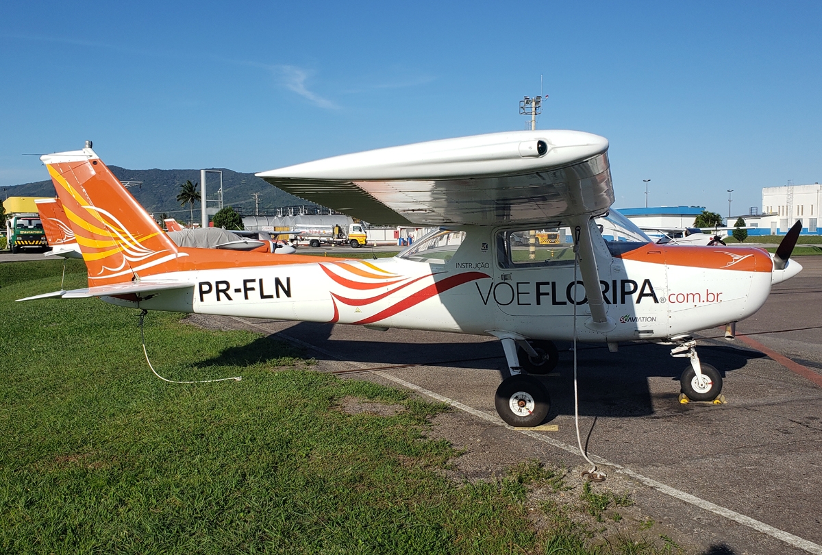 PR-FLN - Cessna 152