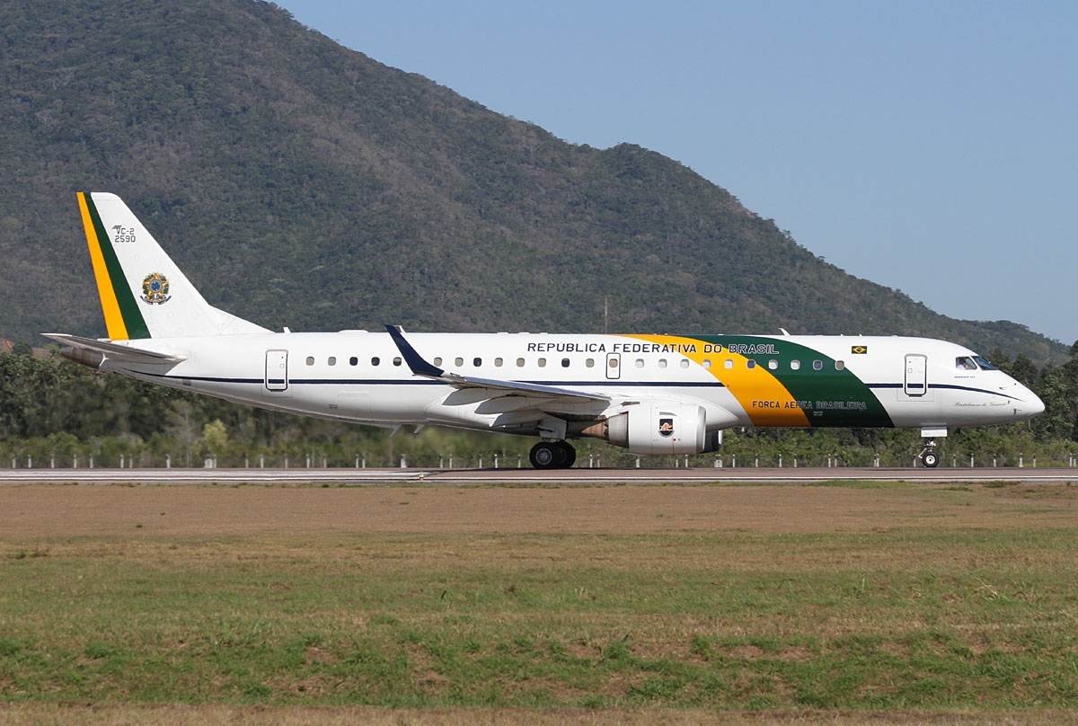 FAB2590 - Embraer VC-2
