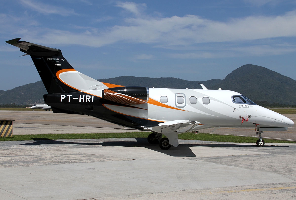 PT-HRI - Embraer EMB-500 Phenom 100