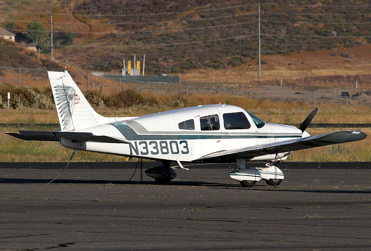 N33803 - Piper PA-28-180