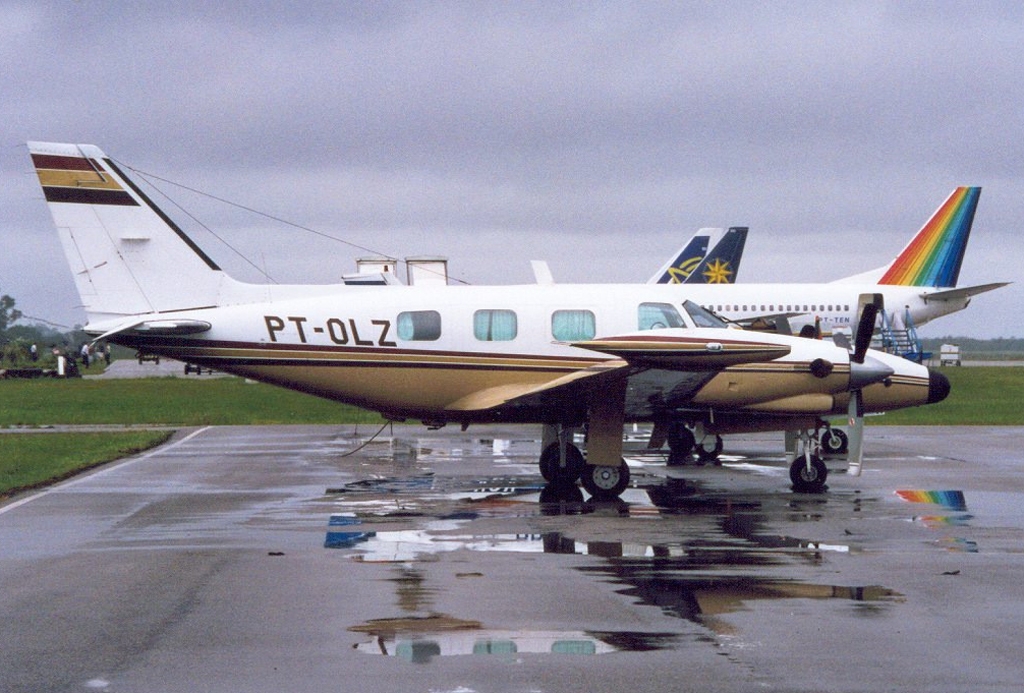 PT-OLZ - Piper PA-31T Cheyenne II