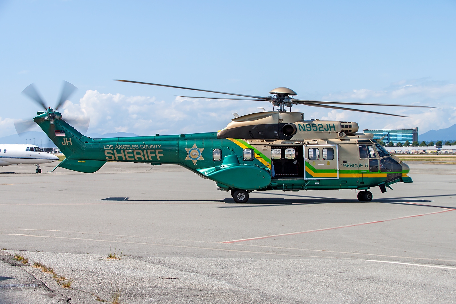 N952JH - Eurocopter AS 332L Super Puma