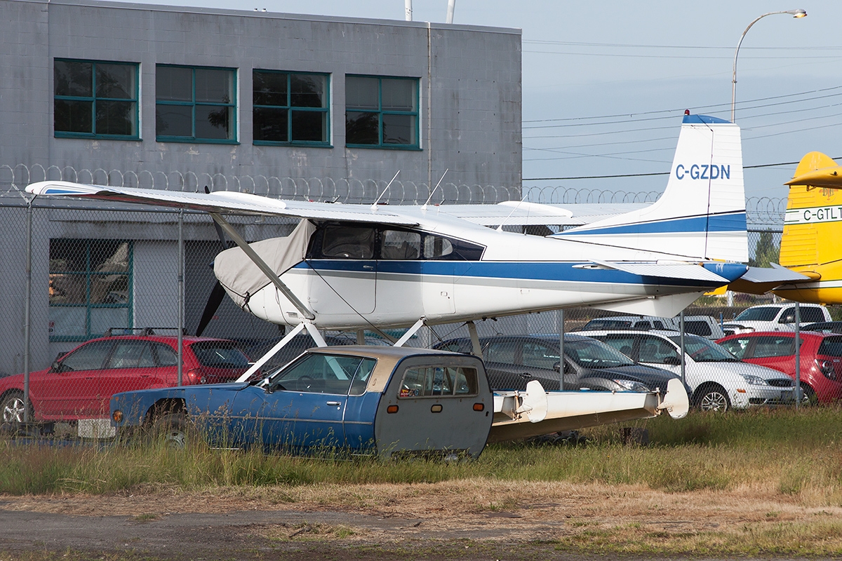 C-GZDN - Cessna A185 Skywagon