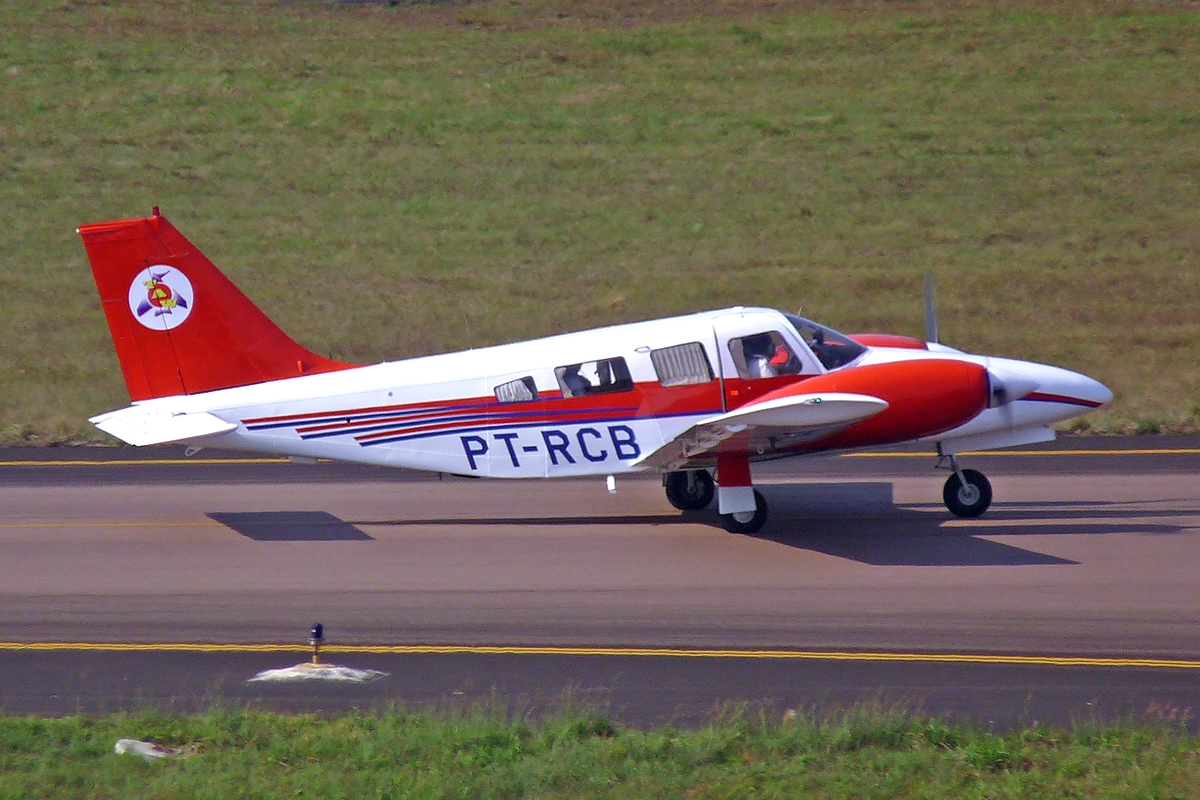 PT-RCB - Embraer EMB-810C Seneca II