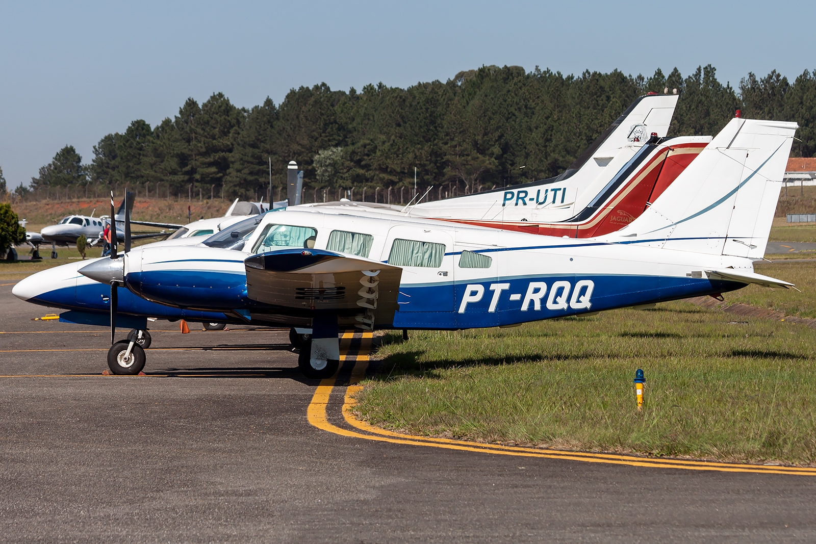 PT-RQQ - Embraer EMB-810D Seneca III