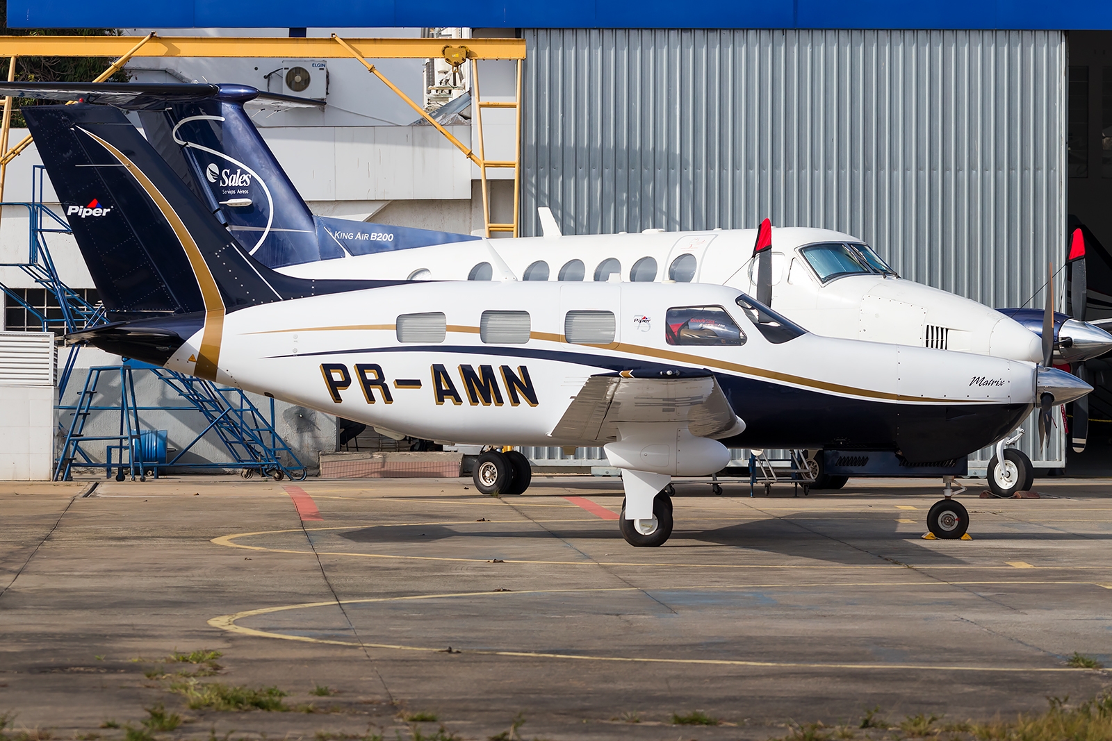 PR-AMN - Piper PA-46R-350T Matrix