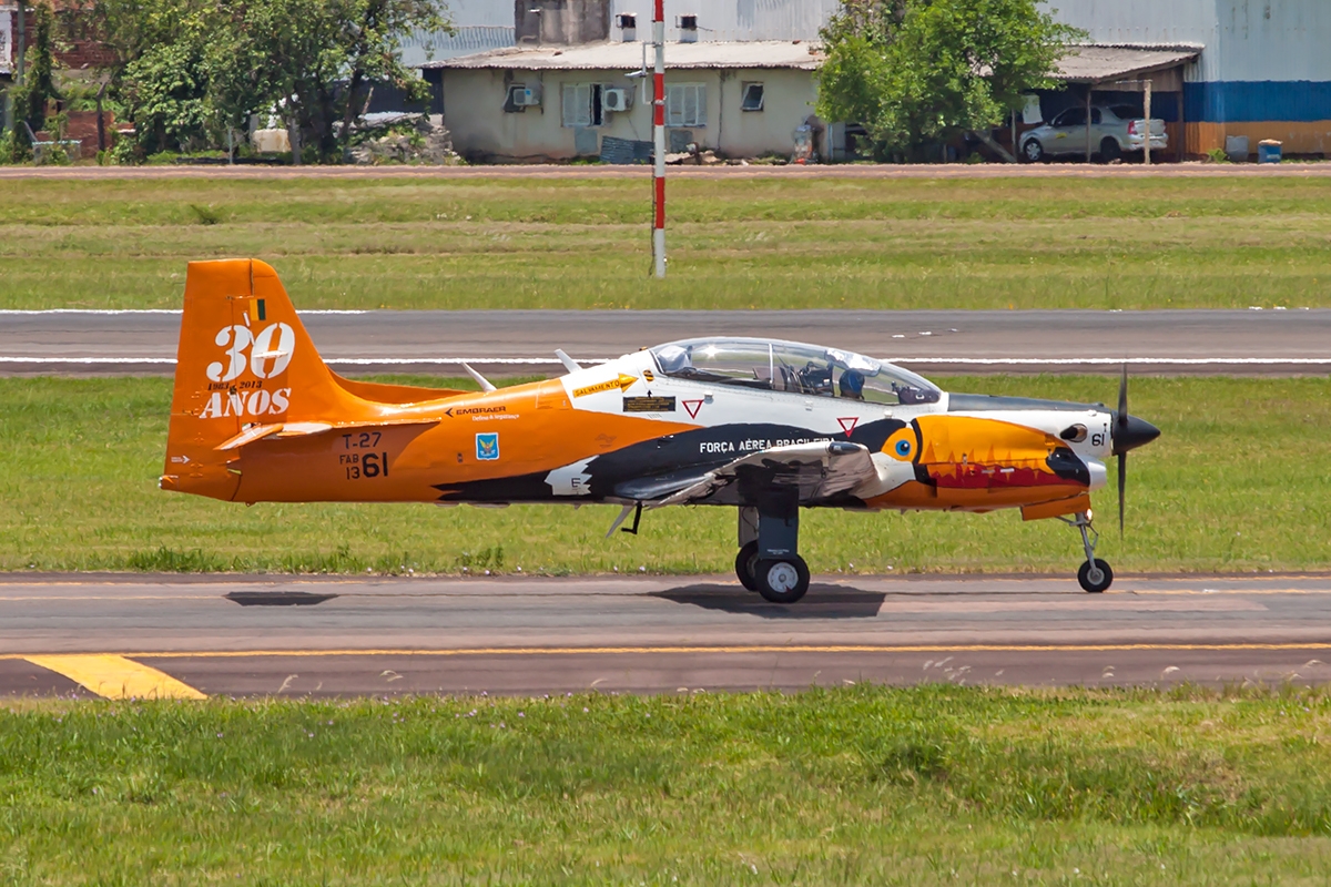 FAB1361 - Embraer T-27 Tucano