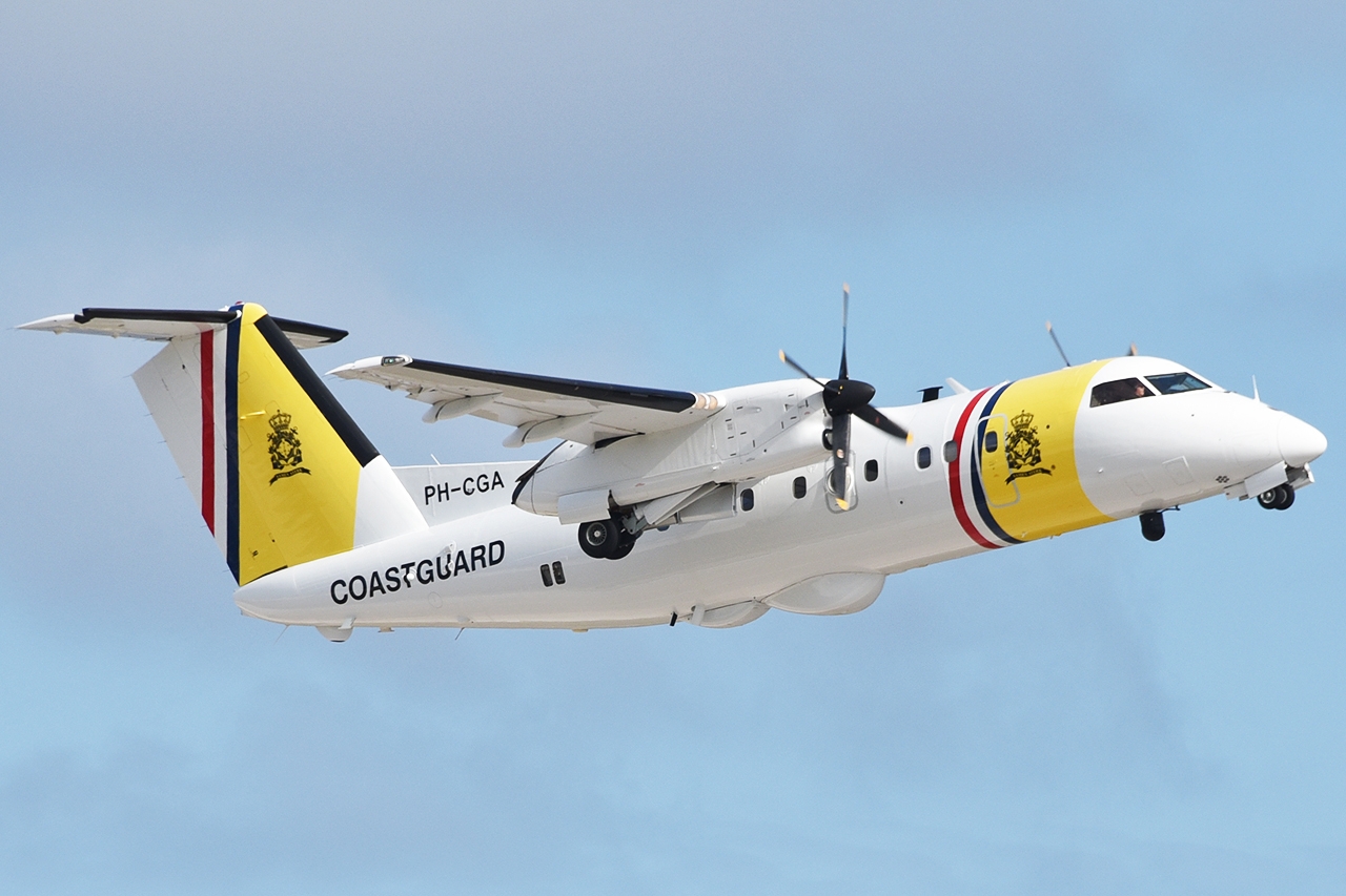 PH-CGA - De Havilland Dash 8-106