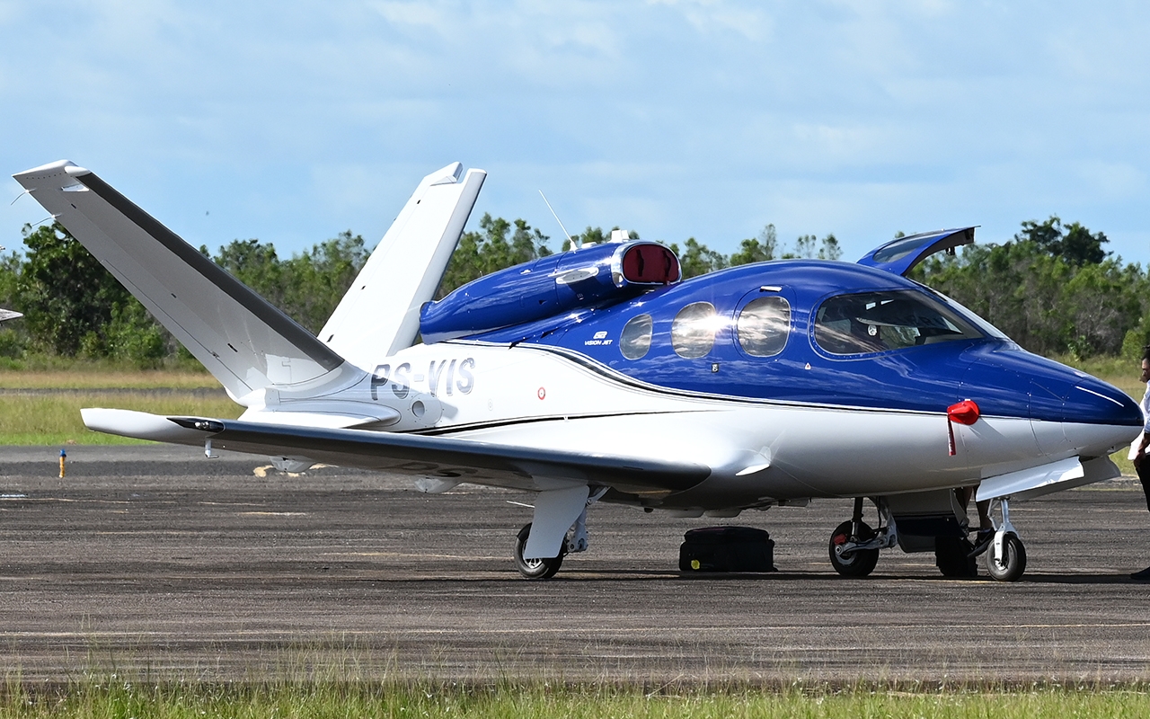 PS-VIS - Cirrus Vision Jet SF50