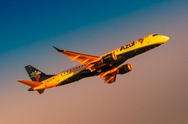PR-AZE - Embraer ERJ 190-100 AR (E190AR)