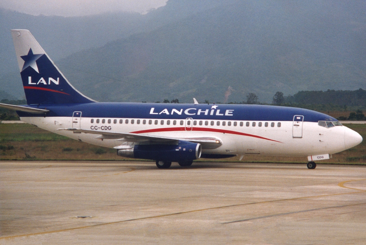 CC-CDG - Boeing 737-200