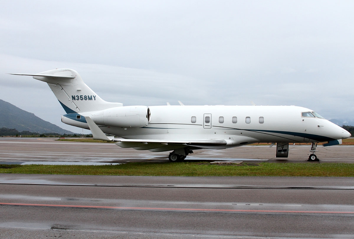 N358MY - Bombardier BD-100-1A10 Challenger 300