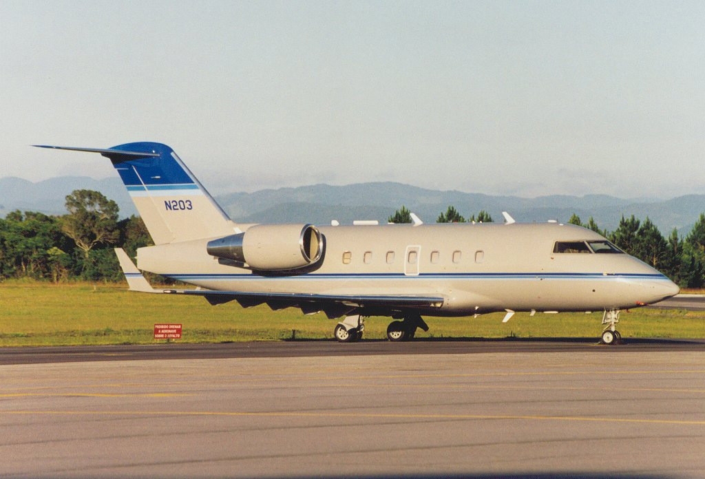N203 - Bombardier CL-600-2B16 Challenger 604