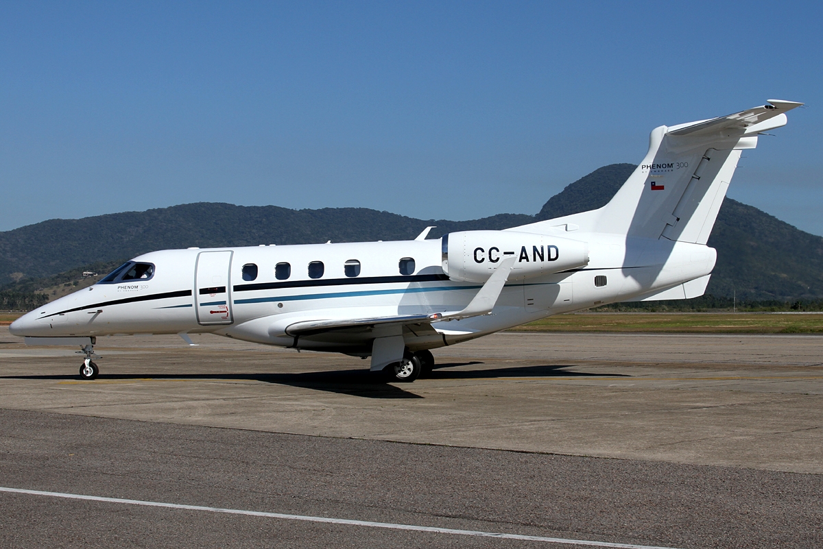 CC-AND - Embraer EMB-505 Phenom 300