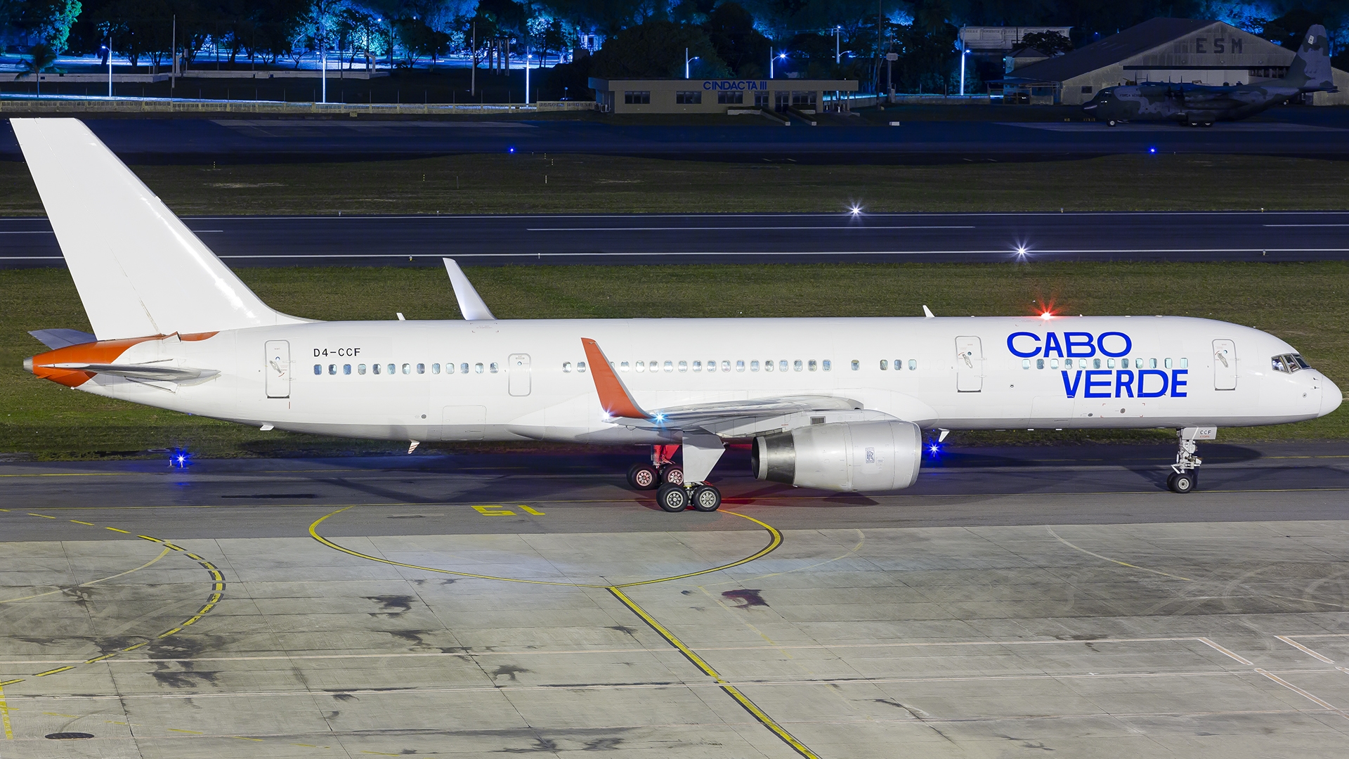 D4-CCF - Boeing 757-200