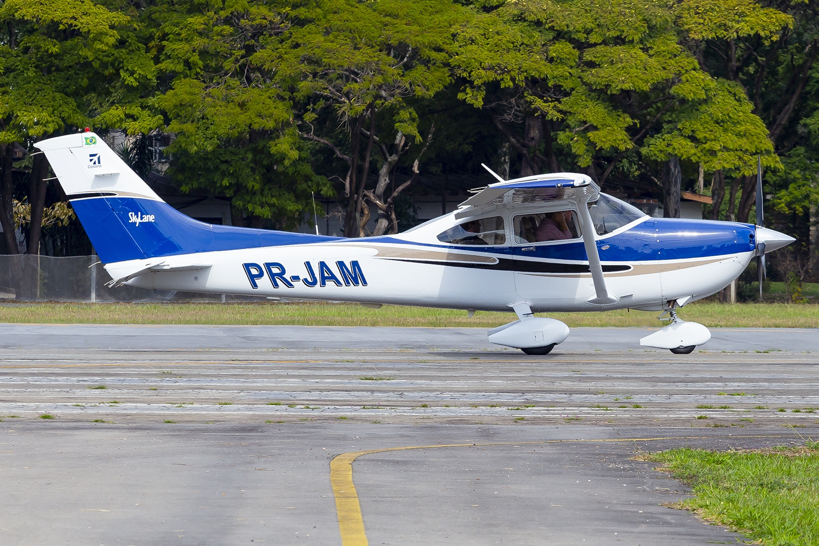PR-JAM - Cessna 182Q Skylane II