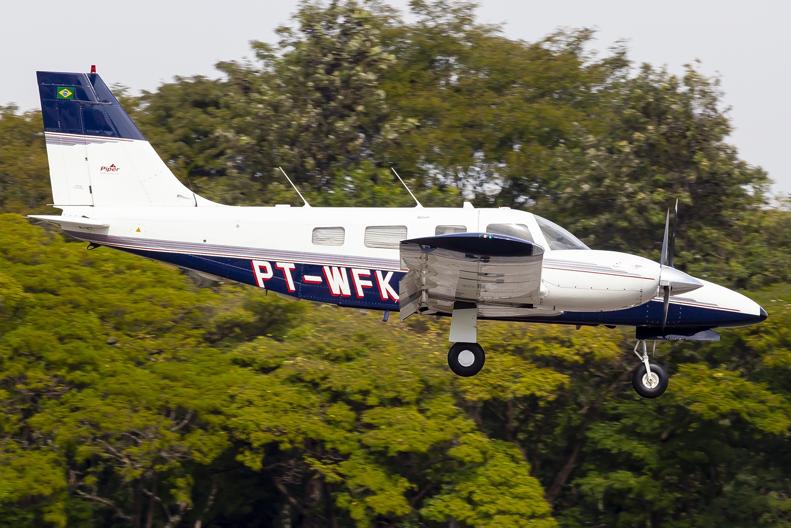 PT-WFK - Piper PA-34-220T Seneca IV