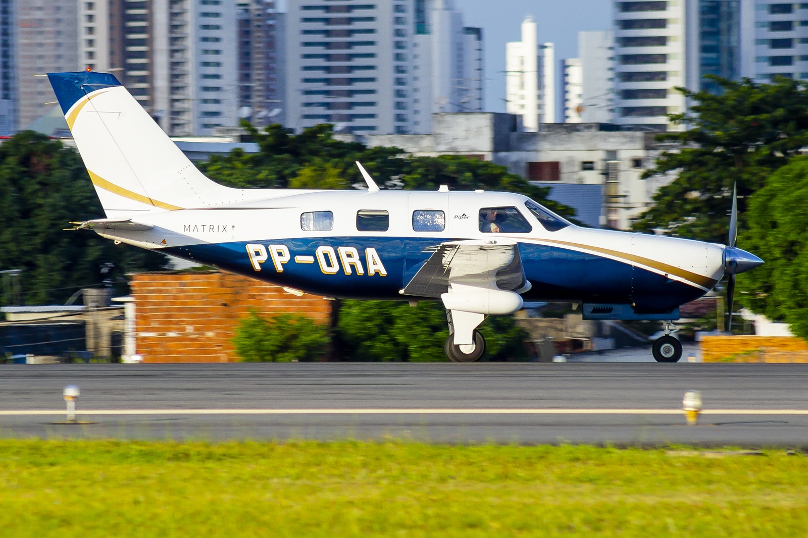 PP-ORA - Piper PA-46R-350T Matrix