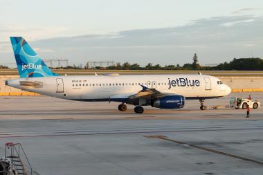 N536JB - Airbus A320