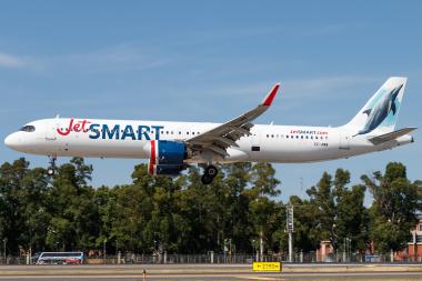 CC-AWW - Airbus A321