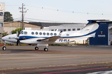 PS-WLA - Beechcraft B300 King Air 350