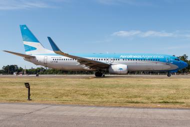 LV-FUB - Boeing 737-800