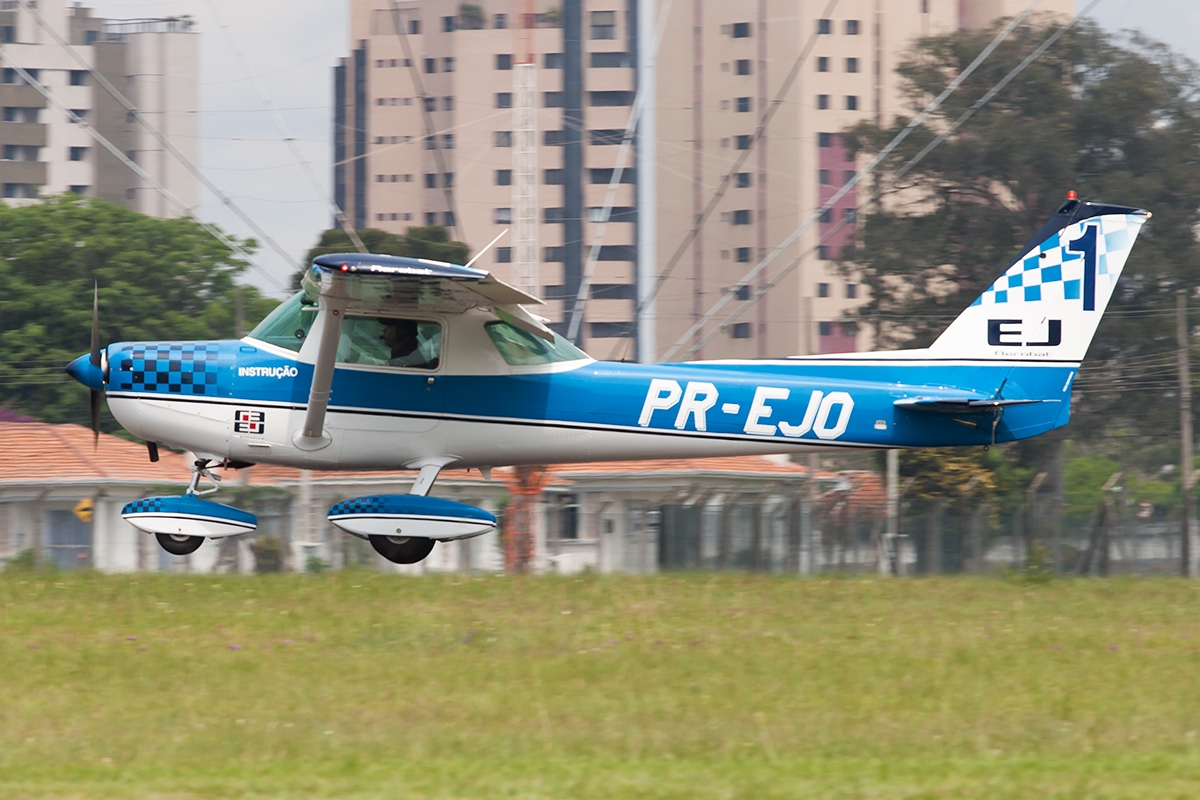 PR-EJO - Cessna A150 Aerobat