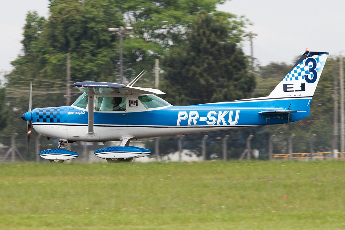 PR-SKU - Cessna A150 Aerobat