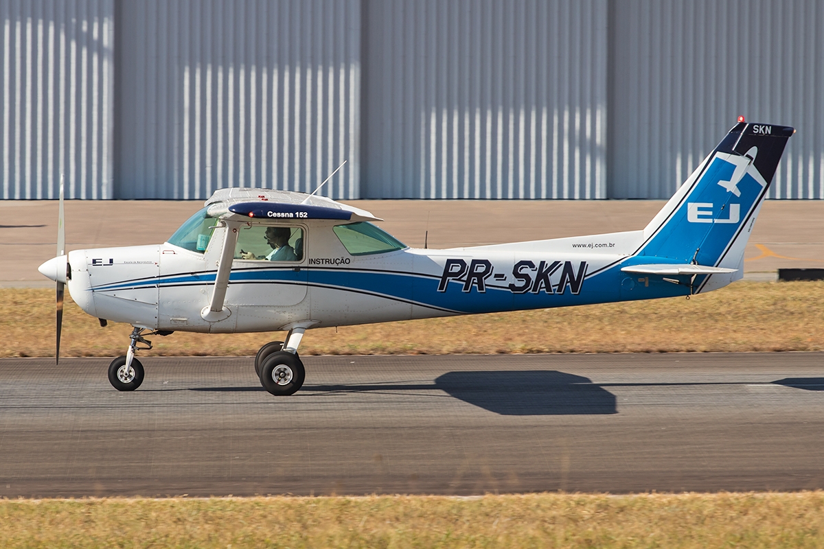 PR-SKN - Cessna 152