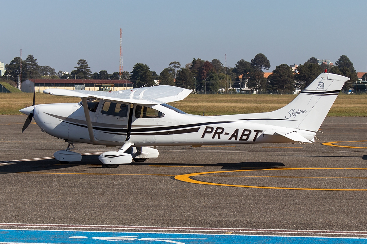 PR-ABT - Cessna 182 Skylane