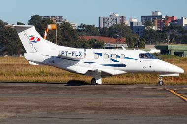 PT-FLX - Embraer EMB-500 Phenom 100
