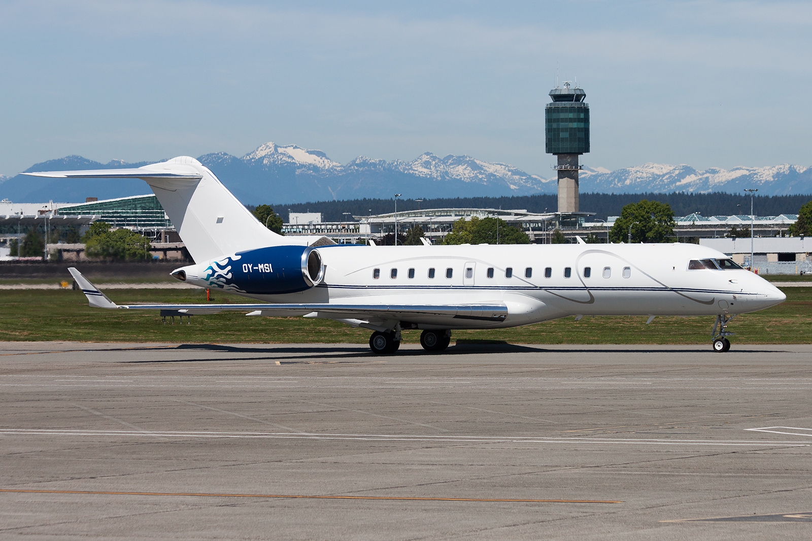 OY-MSI - Bombardier BD-700-1A10 Global Express