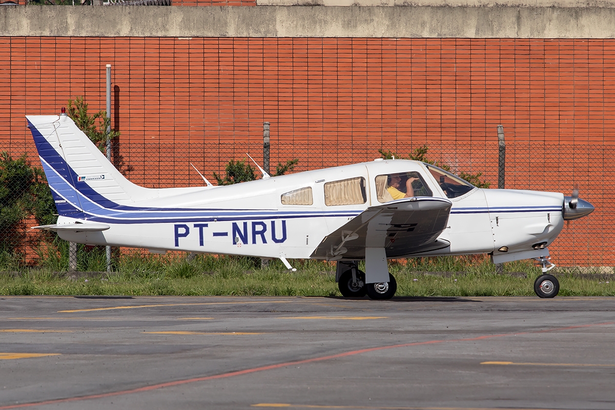 PT-NRU - Piper PA-28R-200 Cherokee Arrow