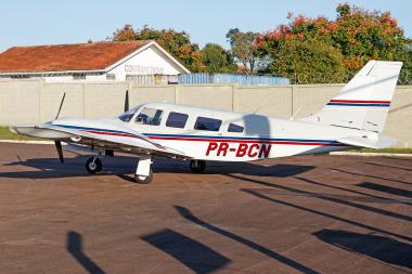 PR-BCN - Piper PA-34-200 Seneca II