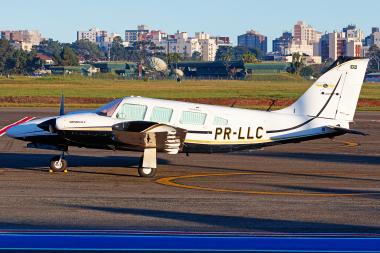 PR-LLC - Piper PA-34-200 Seneca II