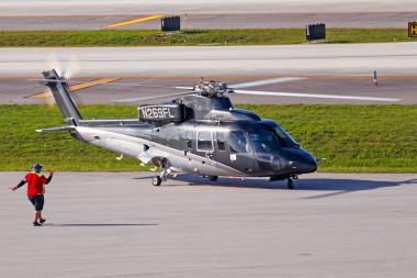 N269FL - Sikorsky S-76B
