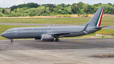 FAM3527 - Boeing 737-800