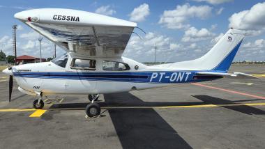 PT-ONT - Cessna 210 Centurion