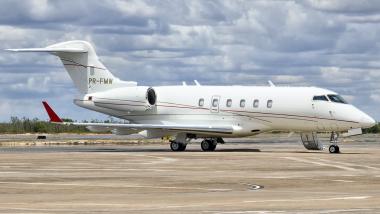 PR-FMW - Bombardier BD-100-1A10 Challenger 300